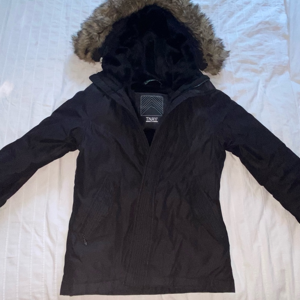 Black short aritzia winter jacket
